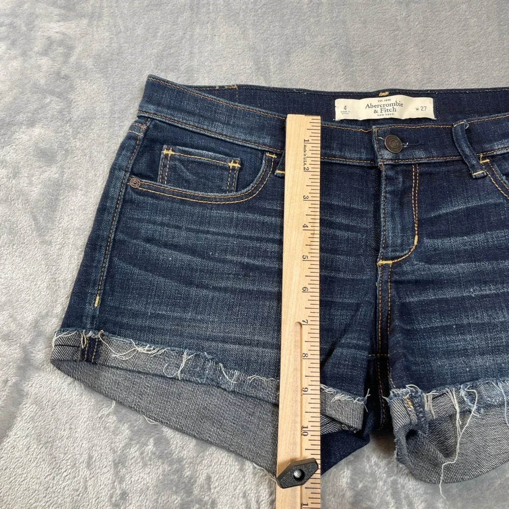 Abercrombie & Fitch Womens Size 4 W27 Dark Wash Raw Hem Denim Cut Off Shorts - Picture 3 of 5